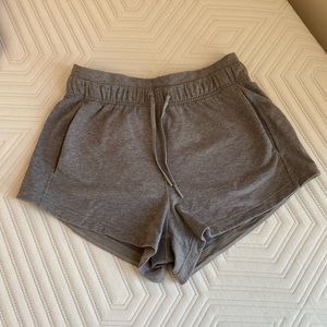 Lululemon inner glow short *terry
